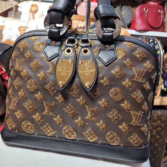 Louis Vuitton Limited edition sequin Alma handbag - Picture 1 of 8